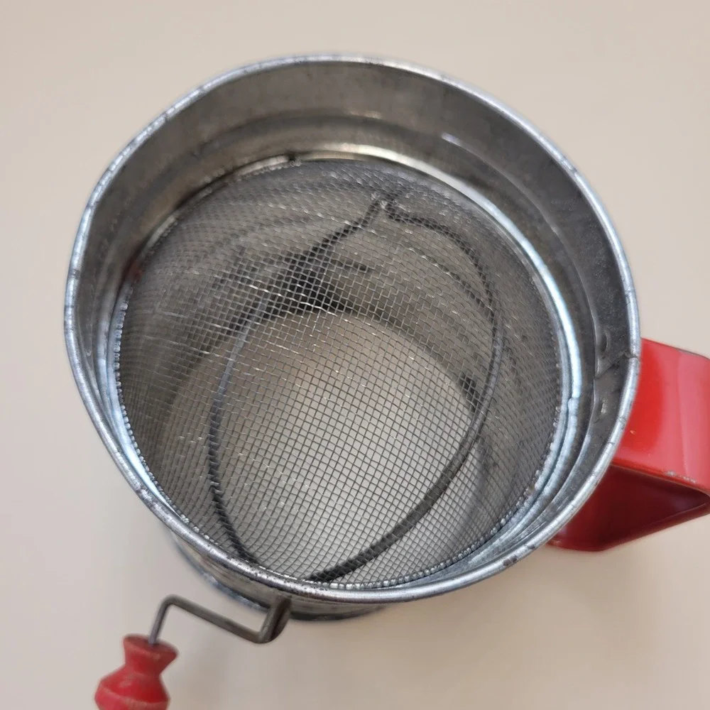Vintage Tin Flour Sifter Red Handle Hand Crank 3 Cup Farmhouse Kitchen Decor